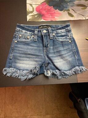Blue Frayed Hem Women's Denim Jean Shorts